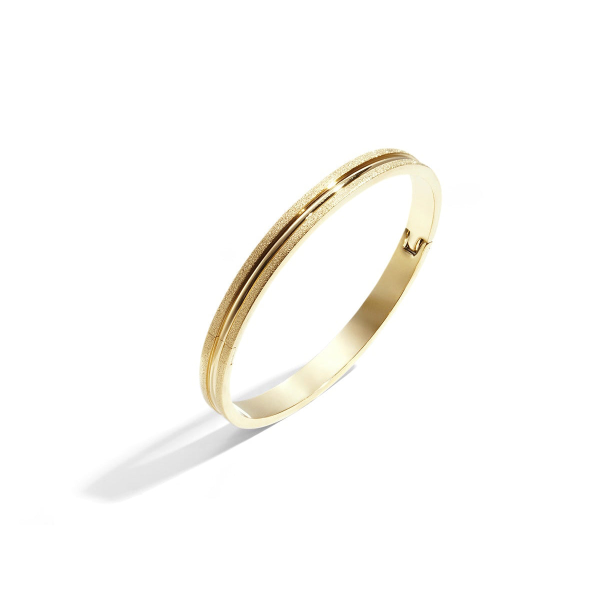 Textured bangle bracelet