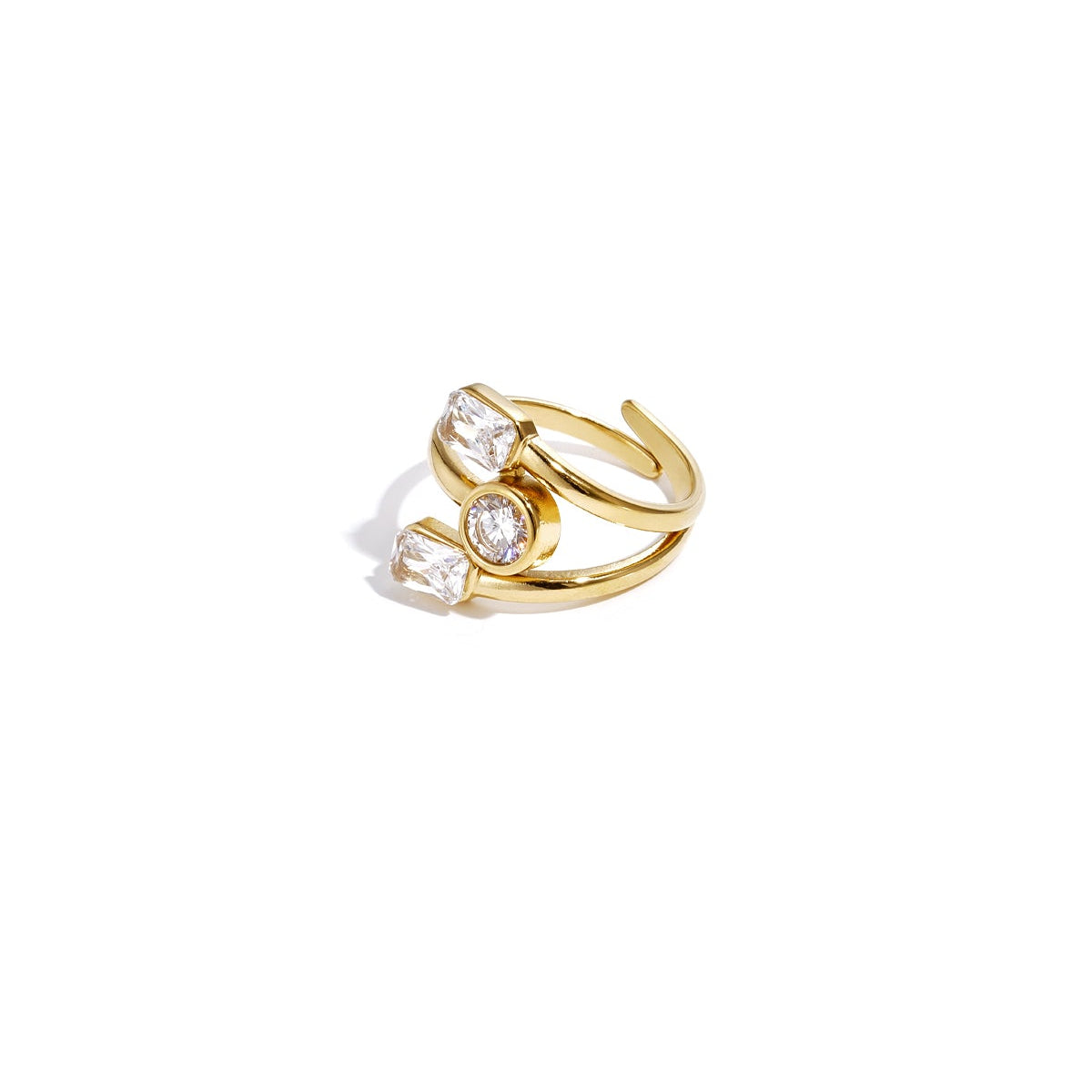 Ring with varying stones